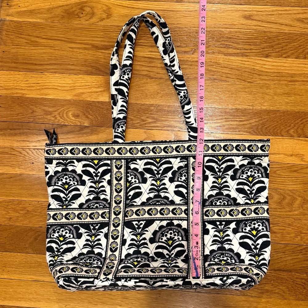 Vera Bradley Black and White Floral Tote with Zipper - Picture 4 of 5
